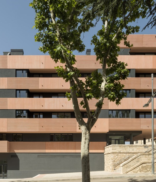 Edificio Magno por Javier Prieto Arquitectos. Fotografía por Germán Cabo