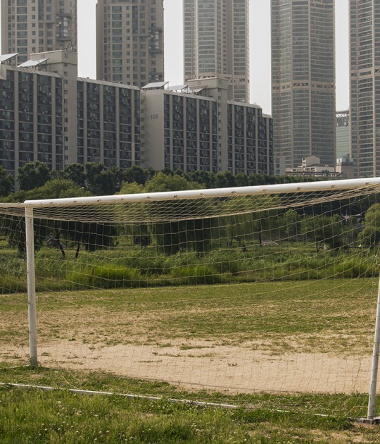 Seúl: Porterías de fútbol por Manuel Álvarez Diestro