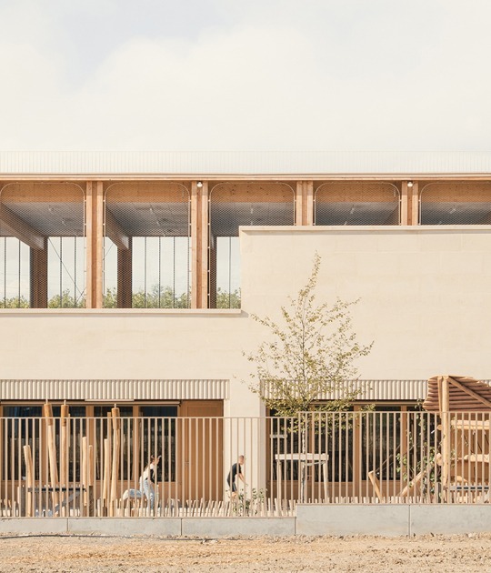 Simone Veil School Complex by Le Penhuel et Associés. Photograph by Vladimir de Mollerat du Jeu