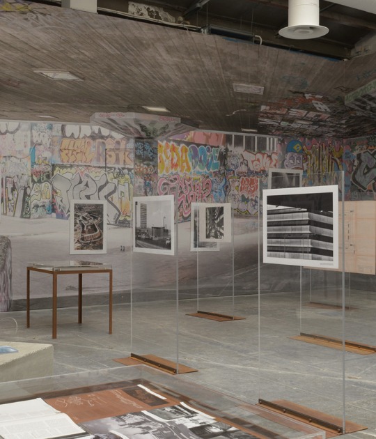 Obras públicas - Arquitectura por funcionarios. Por OMA. Fotografía por Frans Parthesius