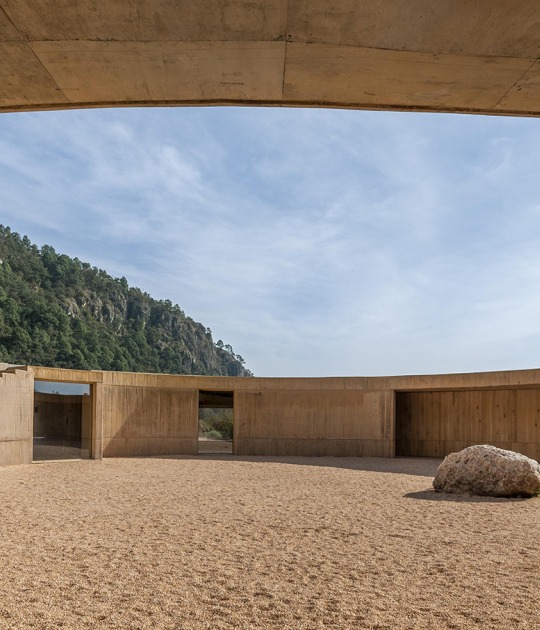 House 720 Degrees by Fernanda Canales. Photograph by Rafael Gamo 