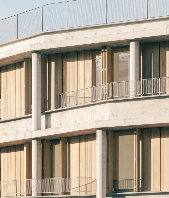 36 viviendas sociales por Nicolas Hugoo Architecture. Fotografía por Charly Broyez