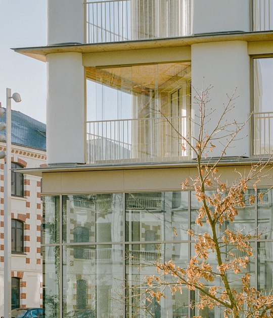 81 housing units by Atelier d’Architecture Ramdam + Palast. Photograph by Charles Bouchaib