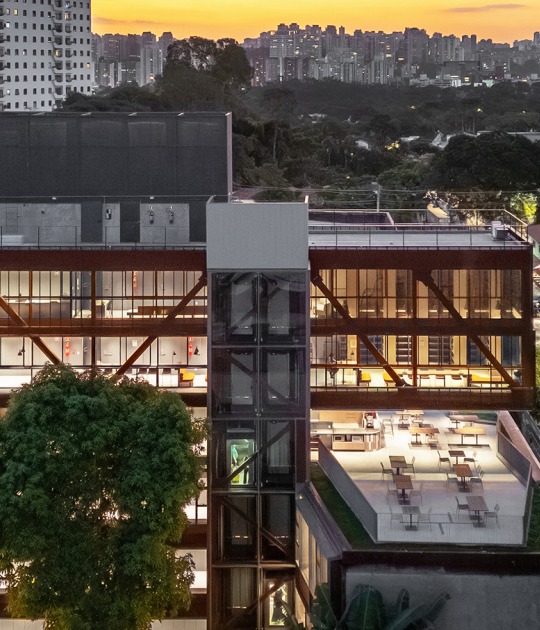 Nueva sede de la Universidad Rudolf Steiner por Biselli Katchborian. Fotografía por Nelson Kon