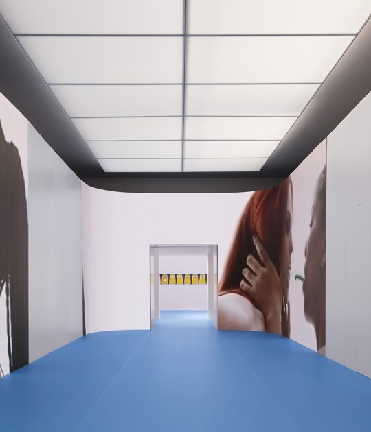 «Cosas por venir». Pabellón danés en la Bienal de arte de Venecia por Maja Malou Lyse y Common Accounts. Fotografía por Ugo Carmeni