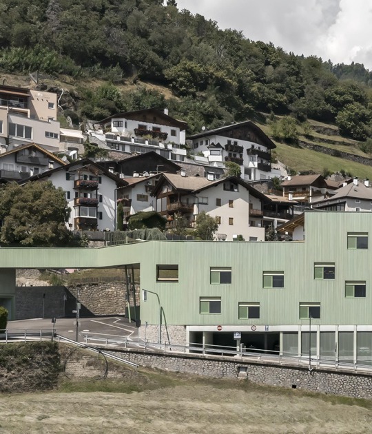 Multifunctional Building in Barbiano, by Roland Baldi Architects. Photograph by Oskar Da Riz 