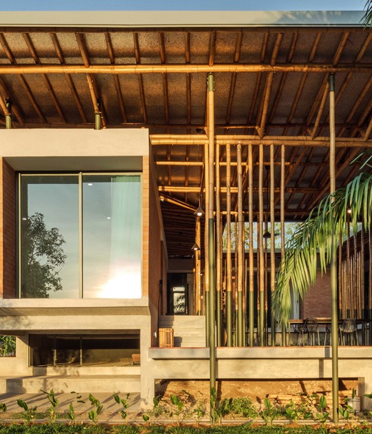 «Anjung» por Eleena Jamil Architect. Fotografía por Zakee Man