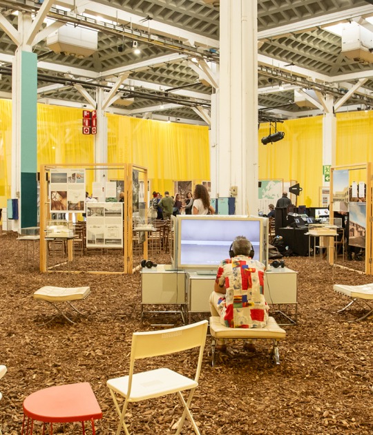 «¿Qué es esto? ¿Un spa, un gimnasio, un zoo de animales pequeñitos?». La Fundació Mies van der Rohe exhibe su colección en el Palau Victòria Eugènia. Fotografía por Anna Mas