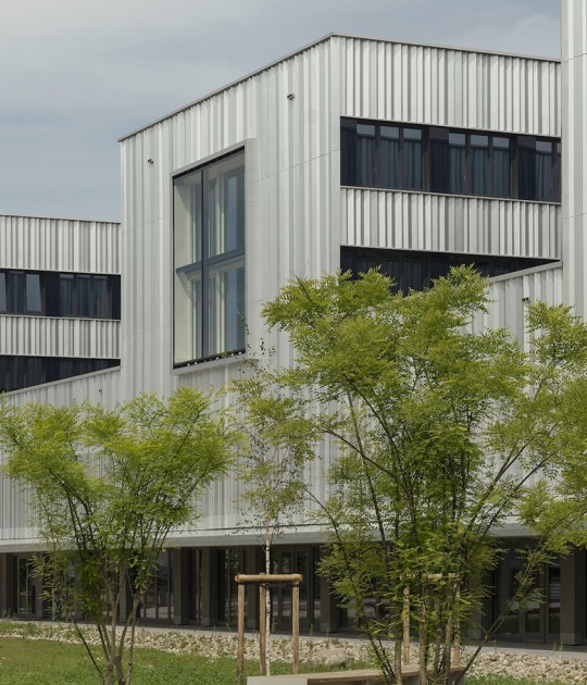 Federal University of Public Administration by Sauerbruch Hutton. Photograph by Jan Bitter