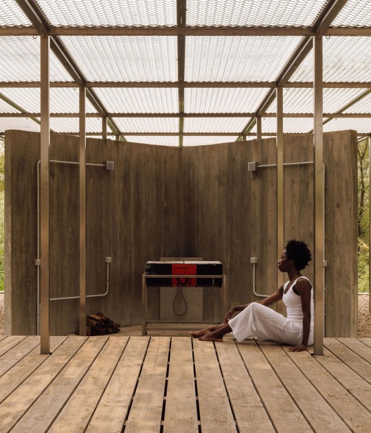 House with no skin by Bureau des Mésarchitectures. Photograph by Francisco Nogueira