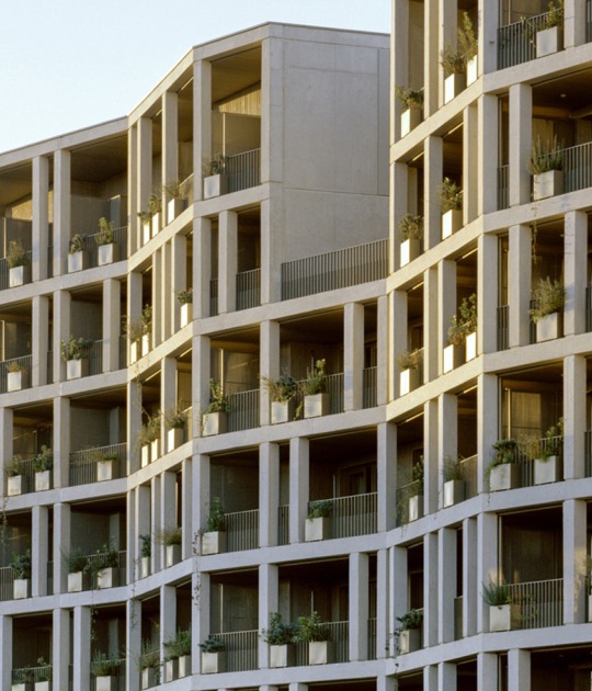 «La Métropolitaine» ganador del premio de nueva construcción de la Segunda Edición del Premio Europeo de Vivienda Colectiva. Fotografía por Maxime Delvaux 
