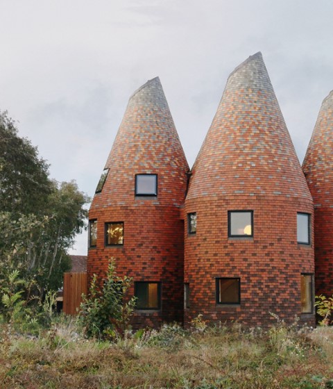 Contemporary Oast House by ACME. Photography by Jim Stephenson