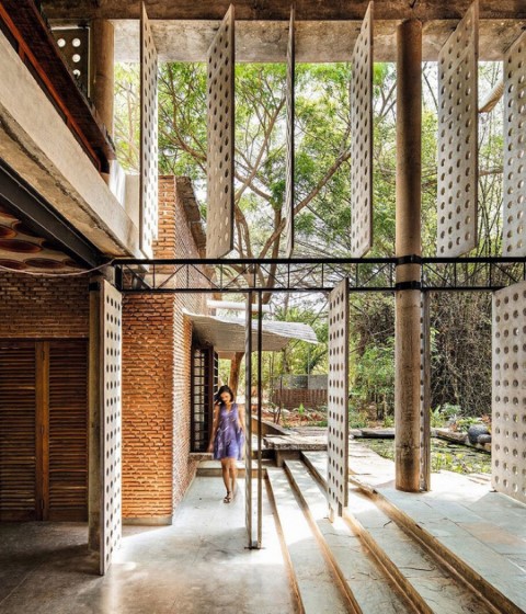 Casa Muro (Wall House) por Anupama Kundoo. Fotografía por Javier Callejas