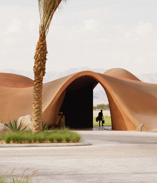 "Ayla Golfclub" by Oppenheim Architecture. Photograph by Rory Gardiner. © 2019 Oppenheim Architecture