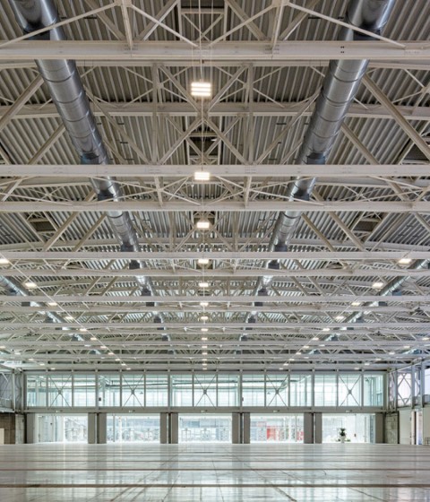Nuevos pabellones para Bologna Fiere por Di Gregorio Associati. Fotografía por HG Esch