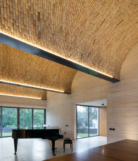 Acolhúas House by SPRB arquitectos. Photograph © Lorena Darquea