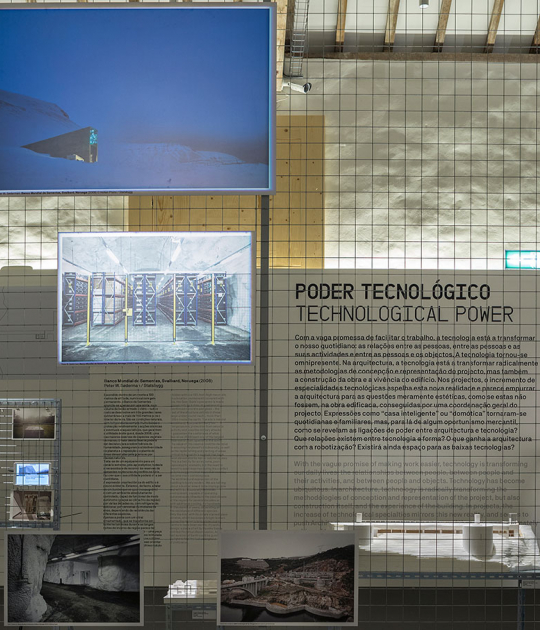 Poder / Arquitectura - Diseño de exposición por aNC arquitectos Fotografía © aNC arquitectos