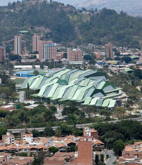 Coliseums for the South American Games 2010 by Equipo Mazzanti + Plan b. Photograph by Iwan Baan