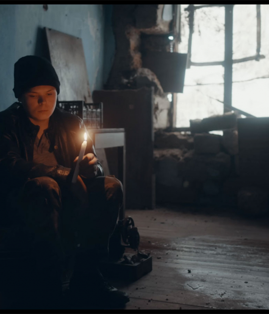 Shelling survivor. Crushed por Imagine Dragons