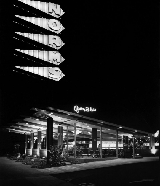 Norm's Restaurant on La Cienega. Photograph by Jack Laxer 