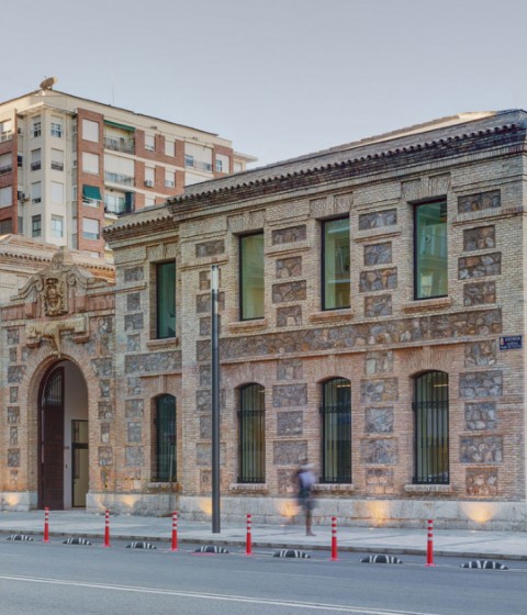Muros etéreos por IH arquitectos. Fotografía por David Frutos