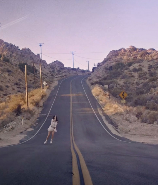 White Dress por Lana Del Rey