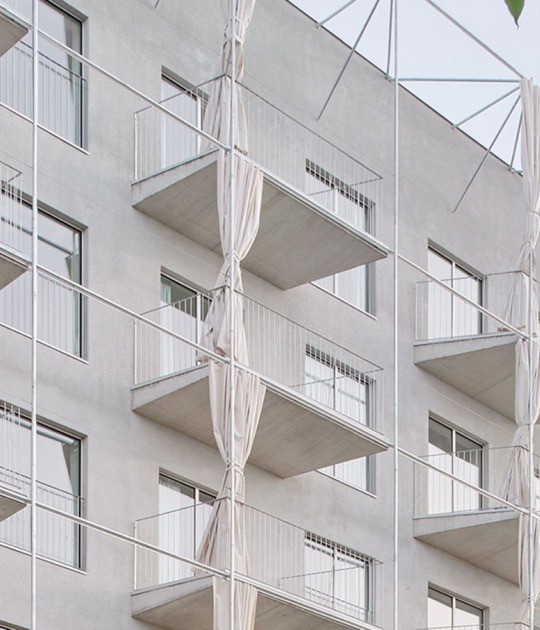 4O Social Housing units building by MAIO Architects. Photograph by José Hevia