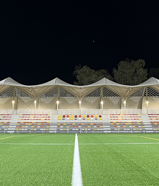 Estadio San Juan Bosco por Nd Arquitectos. Fotografía por Juan Carlos Gómez de Cózar y Rosa Benítez Bodes.