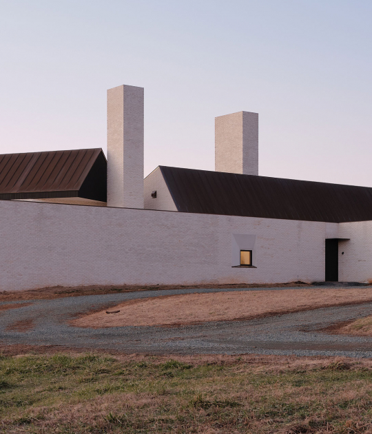 Three Chimney House by TW Ryan Architecture. Photograph by Joe Fletcher