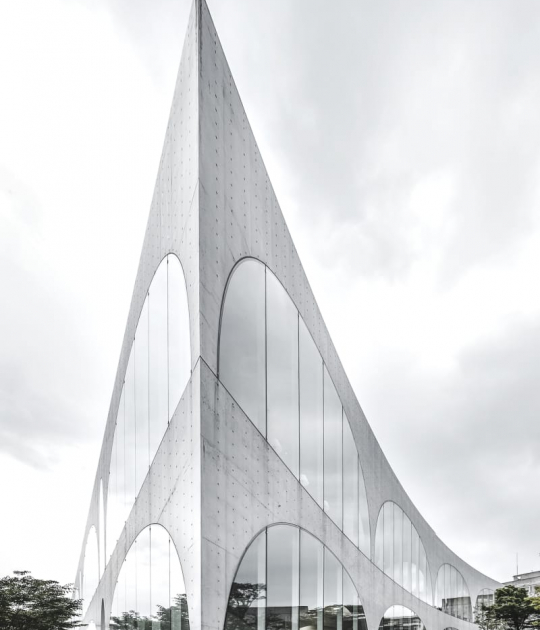 Biblioteca de la Universidad de Arte de Tama (campus de Hachioji), 2007. Fotografía © Rasmus Hjortshøj 