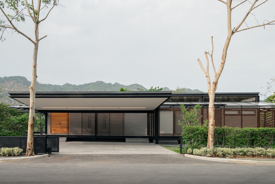 BAAN O+O by Junsekino Architect and Design. Photograph by DOF Sky|Ground