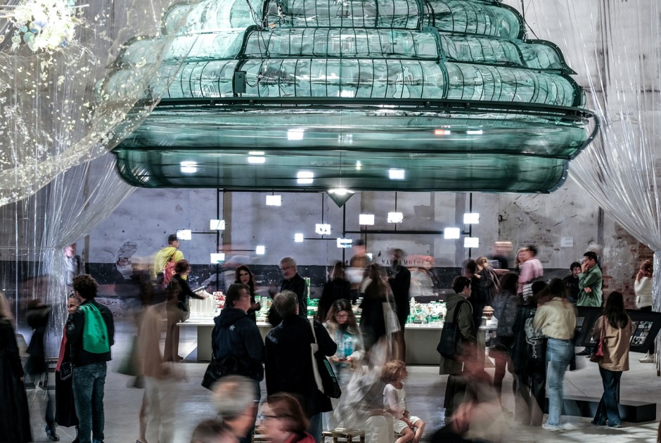 «CO-EXIST». Pabellón de China en la Biennale di Venezia por Ma Yansong. Fotografía por Demone