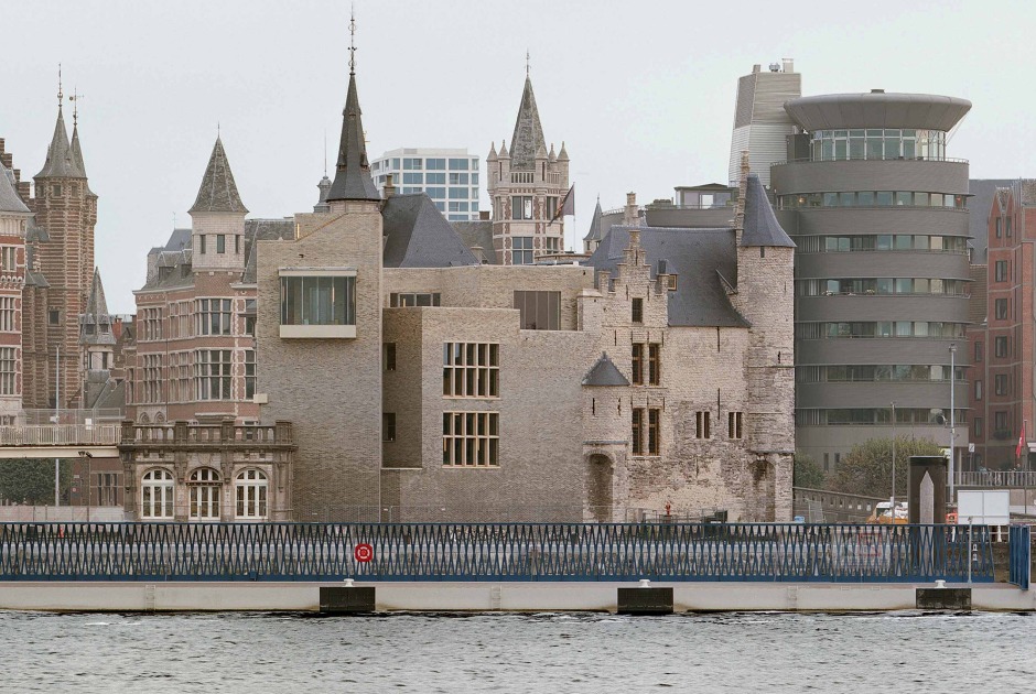 New Het Steen by noAarchitecten. Photograph by Kim Zwarts