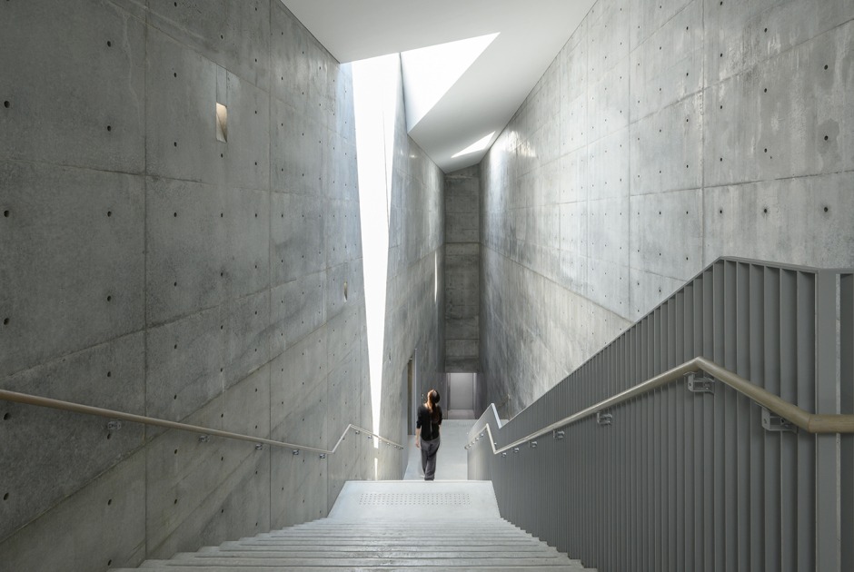 Naoshima Nuevo Museo de Arte por Tadao Ando. Fotografía por GION