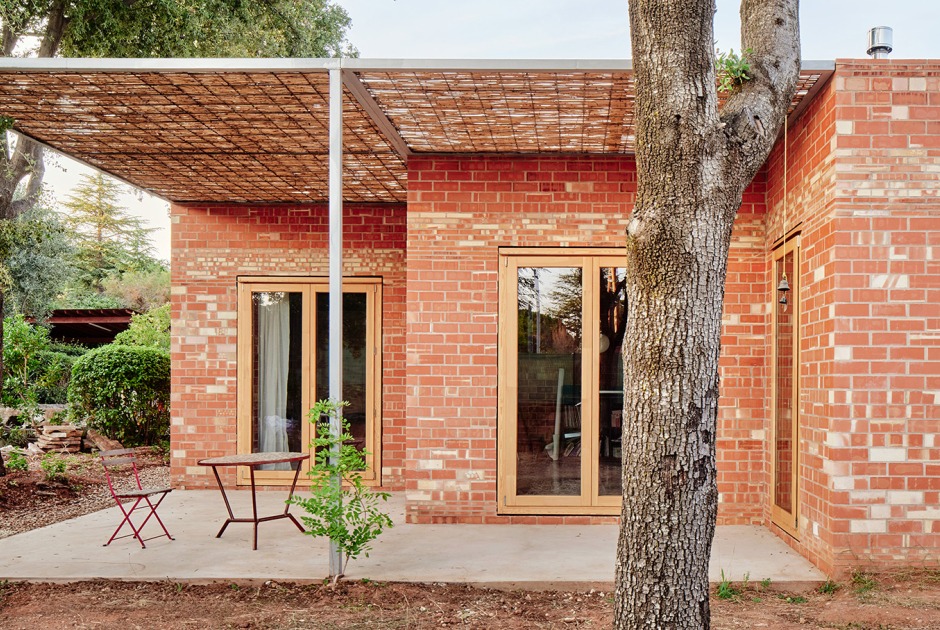 Casa GJ por Alventosa Morell Arquitectes. Fotografía por José Hevia Casa GJ por Alventosa Morell Arquitectes. Fotografía por José Hevia