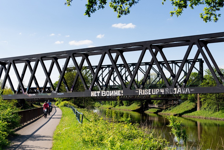 Cycle Route near Duisburg. Photograph by Dirk Rose