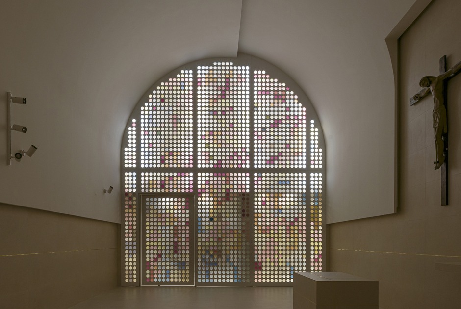 Capilla sagrado corazón por JAO Arquitectura. Fotografía por Jesús Granada