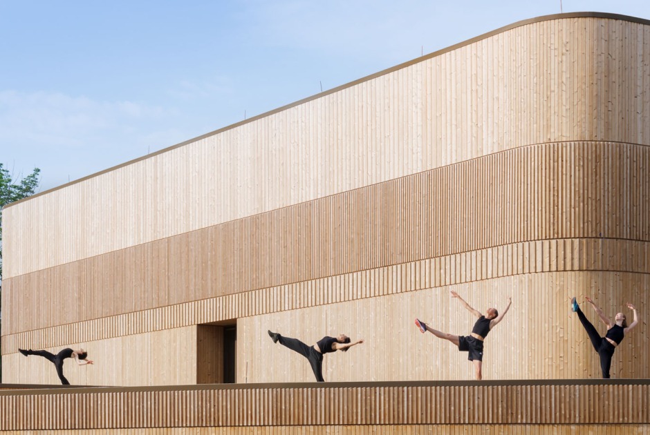 Doris Duke Theatre by Mecanoo. Photograph by Iwan Baan, Courtesy by Jacob's Pillow Doris Duke Theatre by Mecanoo. Photograph by Iwan Baan, Courtesy by Jacob's Pillow
