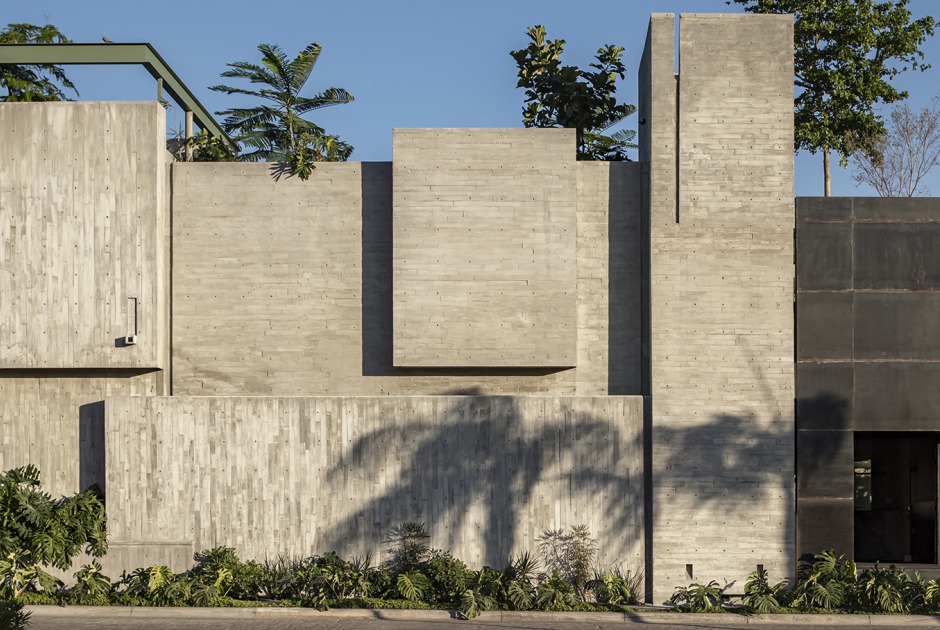 Taller de arquitectura por Di Frenna Arquitectos. Fotografía por Onnis Luque