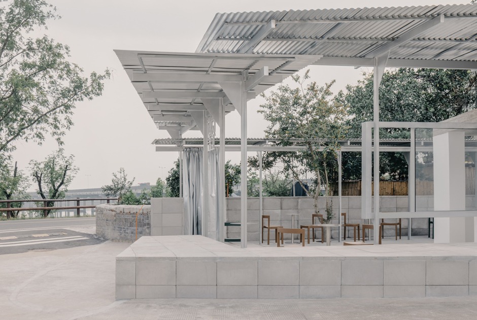 Visitor centre - Longyou / tourist centre by Atelier tao+c. Photograph by Wen Studio