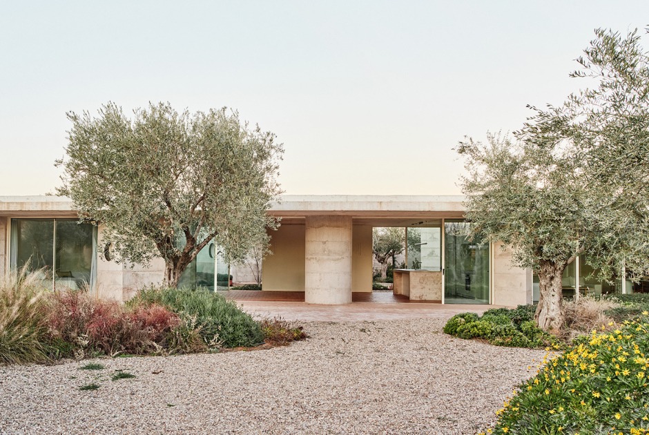 Casa Calera y Chozas por Jorge Vidal. Fotografía por Jose Hevia