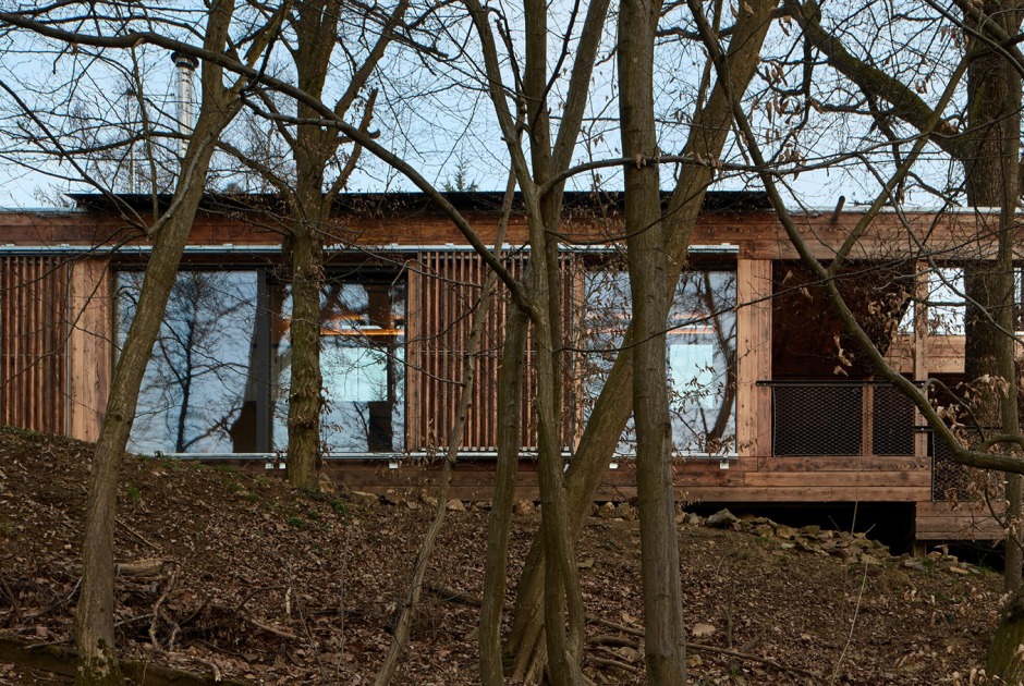 Medník house by Päivä Architekti. Photograph by Radek Úlehla