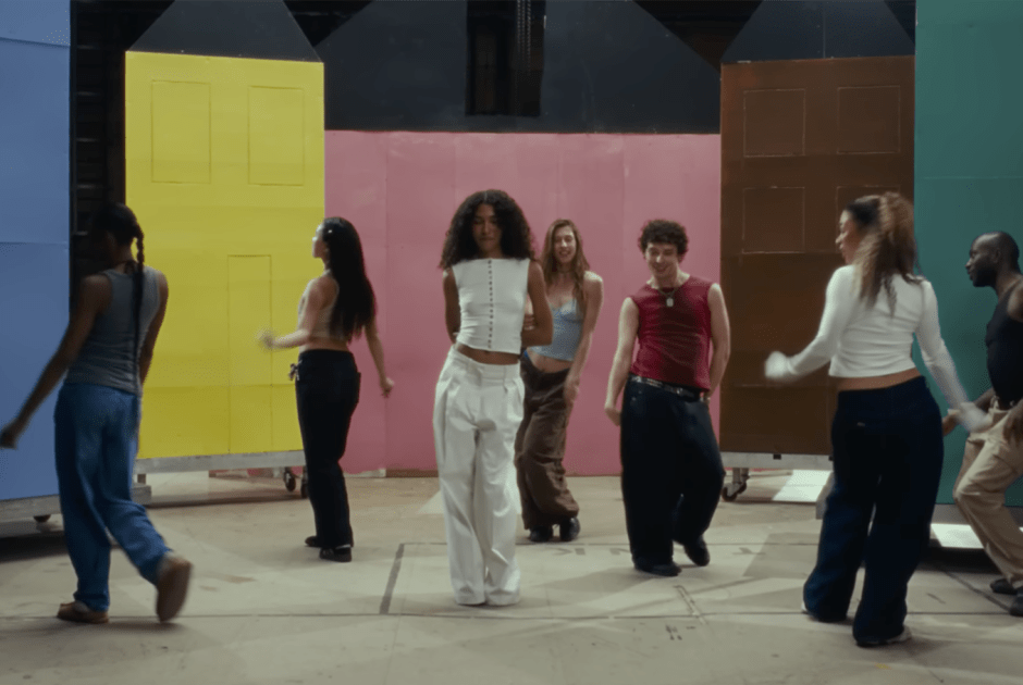 Nice to each other por Olivia Dean