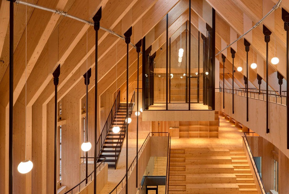 Centro de Salud por Dorte Mandrup. Fotografía por Adam Mørk