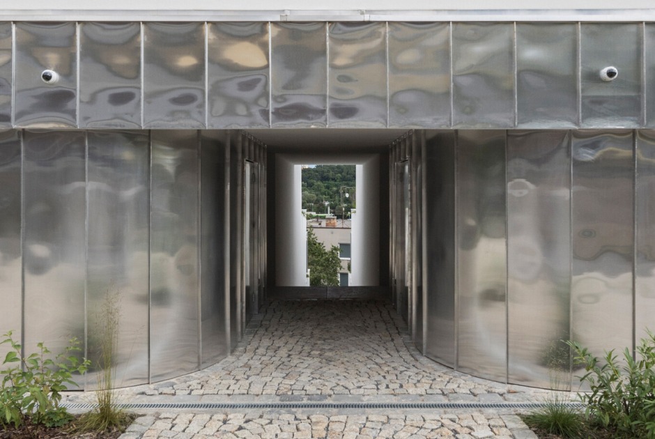 «Gemelos adosados Krč» por Martin Cenek Architecture. Fotografía por Martin Cenek