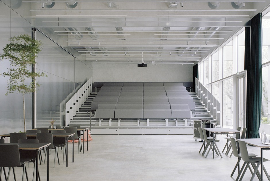 «Third Place Flow» por Office Zola architectes. Fotografía por Maxime Delvaux