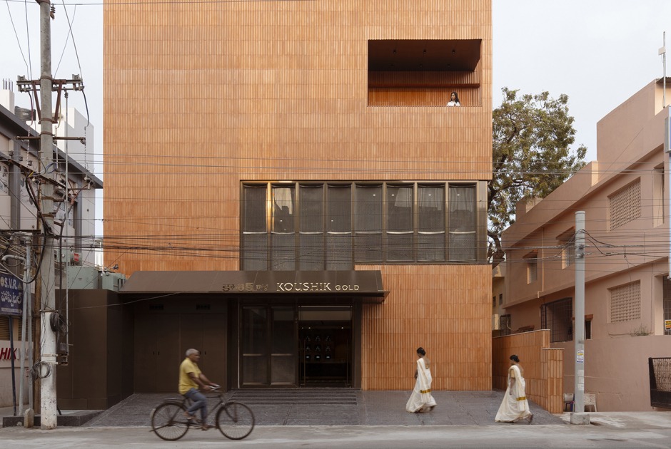 «Fluted Volume» por Studio UF+O. Fotografía por Vivek Eadara