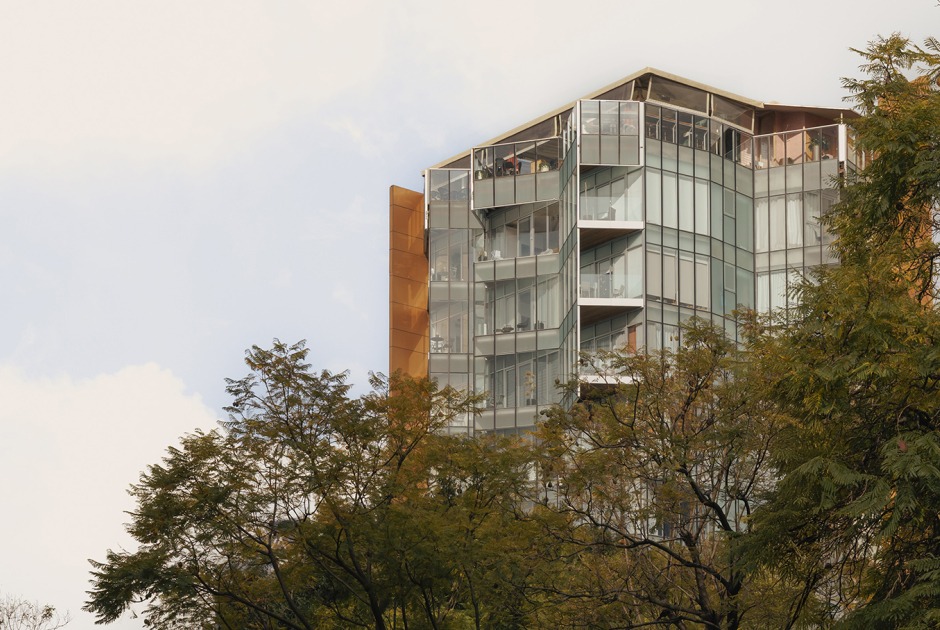 ICON Cibeles by BRAG Arquitectos. Photograph by Zaickz Moz