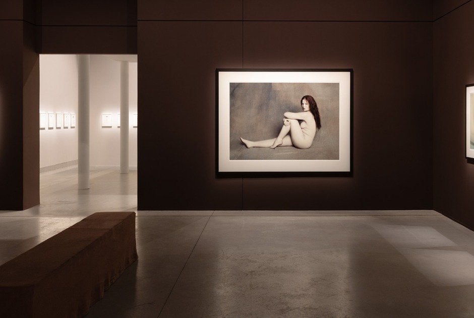 Exposición «Dudas» por Paolo Roversi en la Fundación MOP. Fotografía por la Fundación MOP