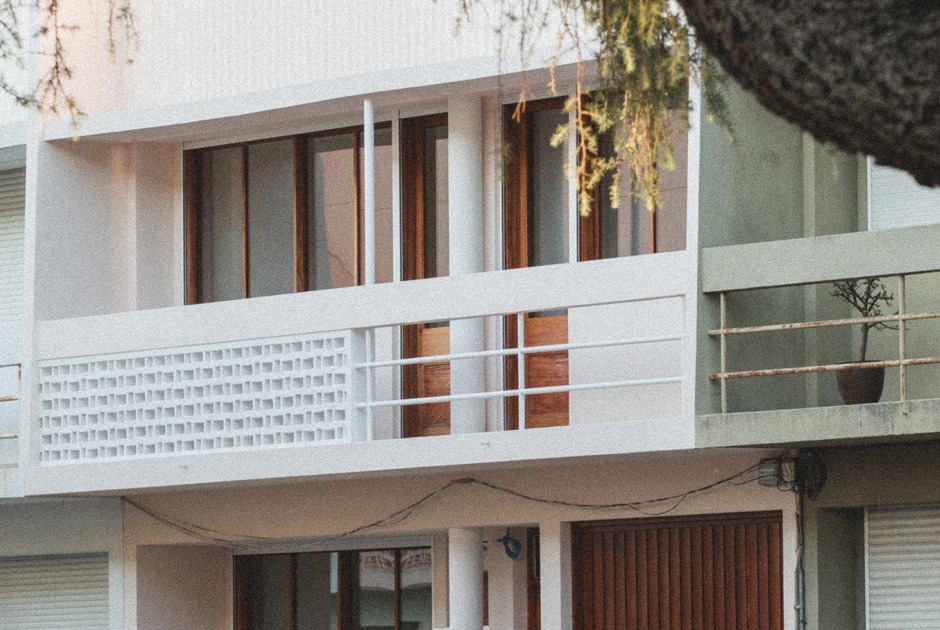 House in "O Lar Familiar" by José Pedro Lima. Photograph by José Campos